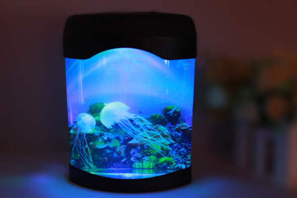 Jellyfish aquarium USB colorful lamp - Image 4